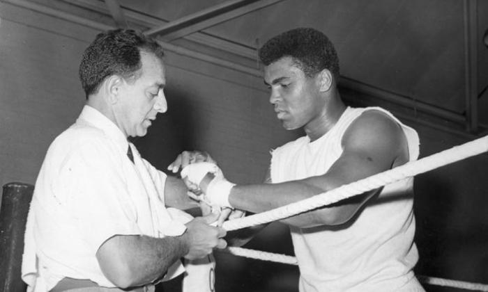  Angelo Dundee did not want his long-time friend to fight Shavers at the age of 35