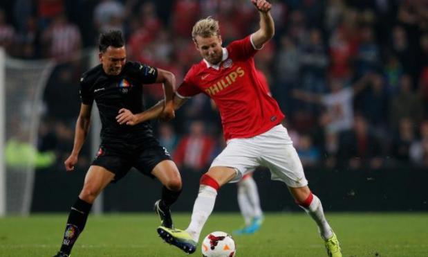 The agent of Norwich City target Ola Toivonen says the Sweden striker is considering all options after receiving a new contract offer from PSV Eindhoven