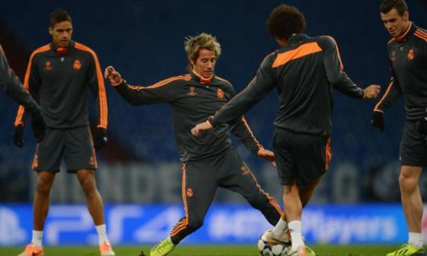 Juventus want to sign Manchester United target Fabio Coentrao, who remains eager to leave Real Madrid this summer