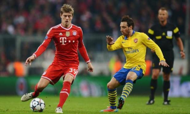 Click the arrow to see alternatives to Toni Kroos