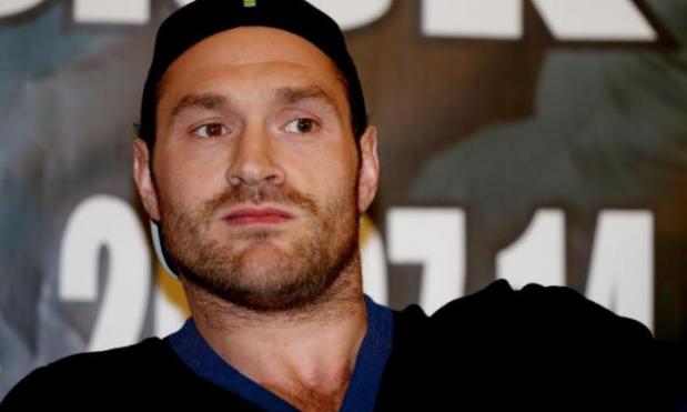 Fury withdraws from Ustinov bout for family reasons