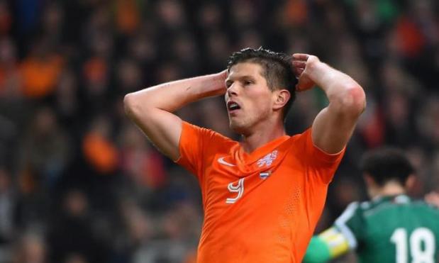 Klaas-Jan Huntelaar missed an open goal