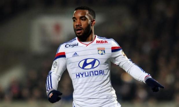 Lyon striker in no hurry to leave despite interest from Arsenal, Liverpool and Manchester City 