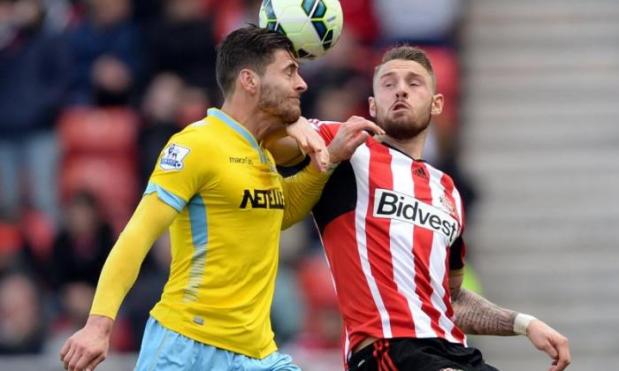 Joel Ward has signed a new three-and-a-half year contract with Crystal Palace