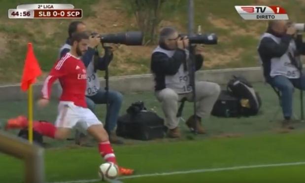 WATCH: Adel Taarabt with the NEW worst corner never taken