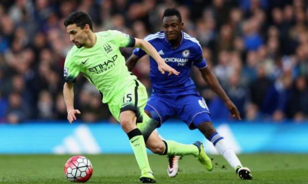 Chelsea transfer news: Blues ready to take big loss on defender Baba Rahman as Fenerbahce eye summer deal