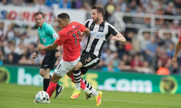 3. Paul Dummett (left-back) - click the right arrow, above, to see Newcastle's predicted XI in squad number order...
