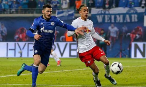Sead Kolasinac latest: Move to Arsenal NOT agreed as AC Milan battle to land Schalke defender