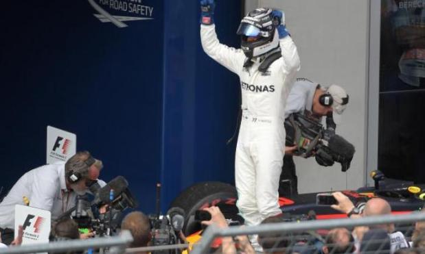 Valtteri Bottas wins Austrian Grand Prix as Sebastian Vettel extends Championship lead over Lewis Hamilton