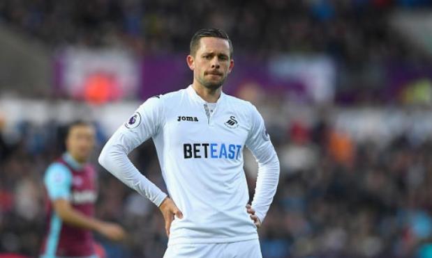 Gylfi Sigurdsson: Paul Clement speaks out about interest in Swansea City star