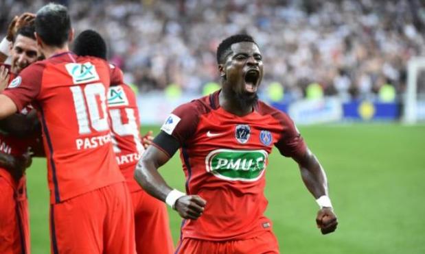 Manchester United target Serge Aurier ‘wants to leave’ Paris Saint-Germain, reveals manager Unai Emery