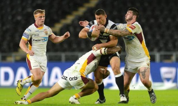 Super League round-up: Hull FC win, Leigh see off Red Devils and Wigan thrash Leeds