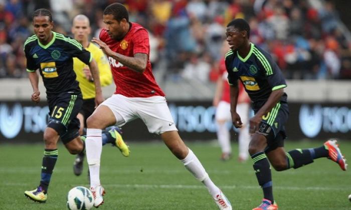 11. Bebe arrives at Manchester United