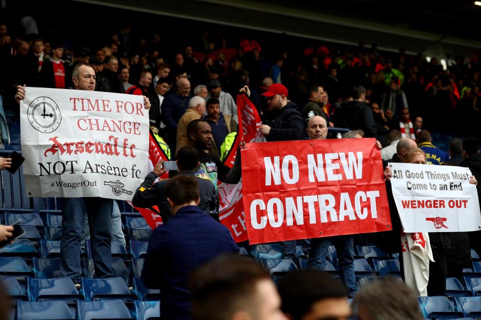  Arsenal fans wanted Wenger out by the end