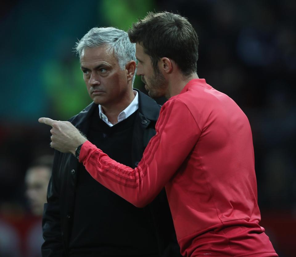 Carrick describes Mourinho as an 'unbelievable' manager