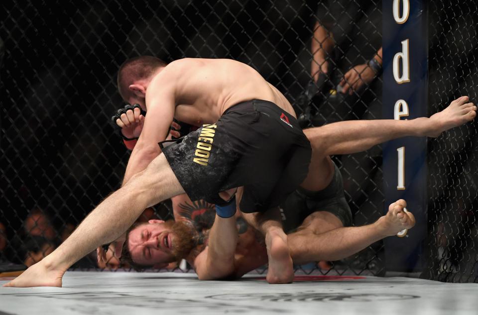  Khabib mauled the Irishman in Las Vegas