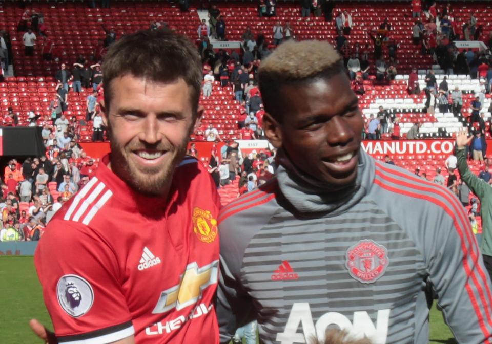  Pogba looks to Carrick for inspiration