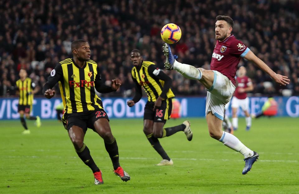  With two goals and three assists in his last five games, Snodgrass is really hitting his straps. You might see him become even more productive with games against Southampton, Burnley, and Brighton coming up.