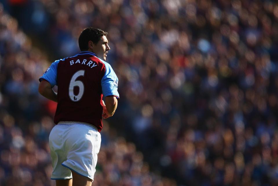  Gareth Barry has made the most appearances in Premier League history