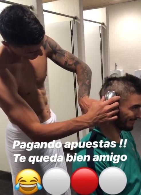  Lamela, a River Plate fan, posted a video on an Instagram story with the words 'paying bets'