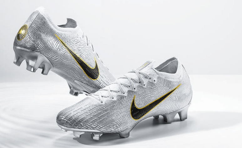  Nike have made these limited edition Nike Mercurial Vapors for Modric