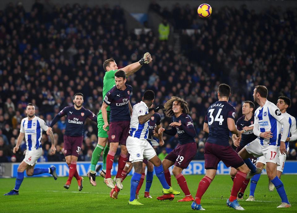  Arsenal legend Wilson does not appear to be 100% convinced by Bernd Leno