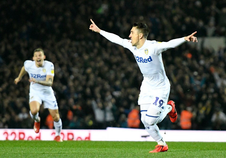 Hernandez celebrates scoring after 16 seconds