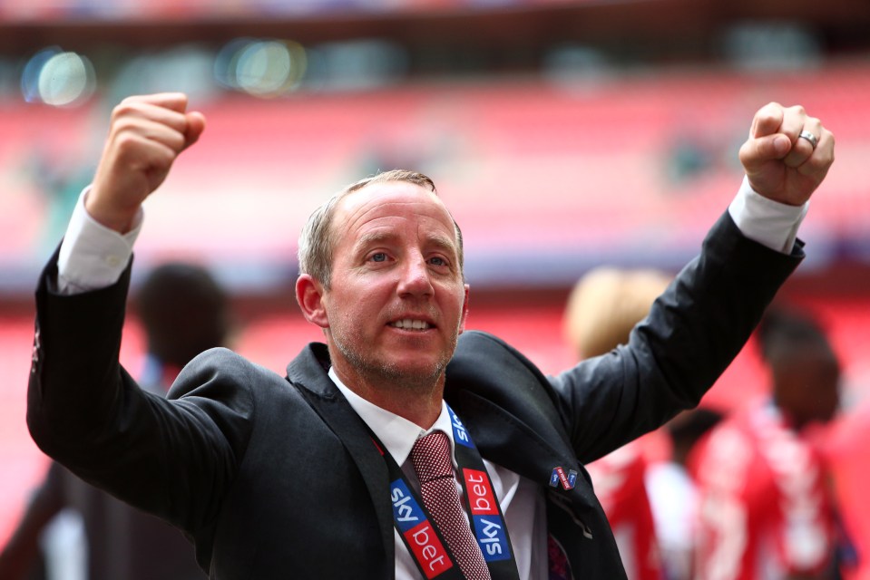  Bowyer has signed a one-year extension with Charlton