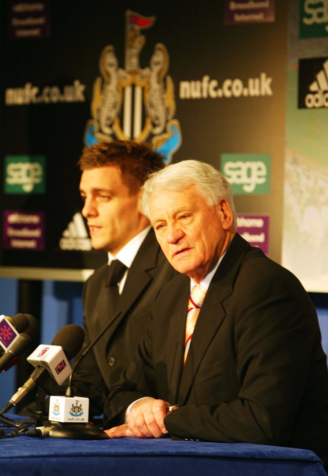  Jonathan Woodgate played under legendary manager Sir Bobby Robson at Newcastle