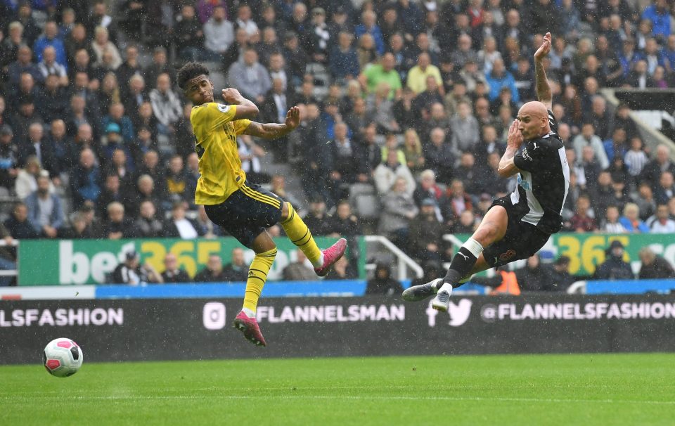  Jonjo Shelvey will be fit to face Norwich this week