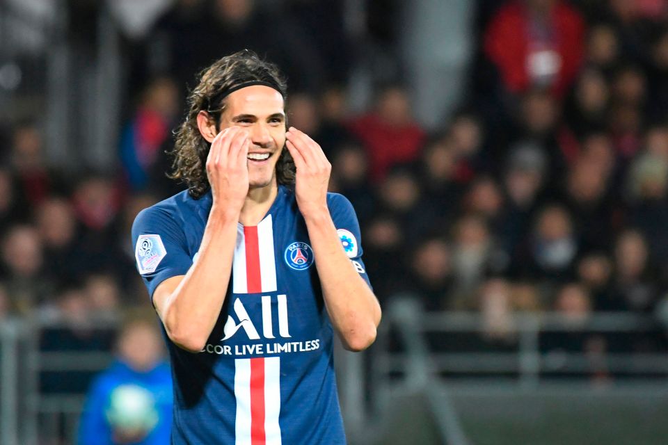  Cavani looks set to leave Paris Saint-Germain on a free next summer