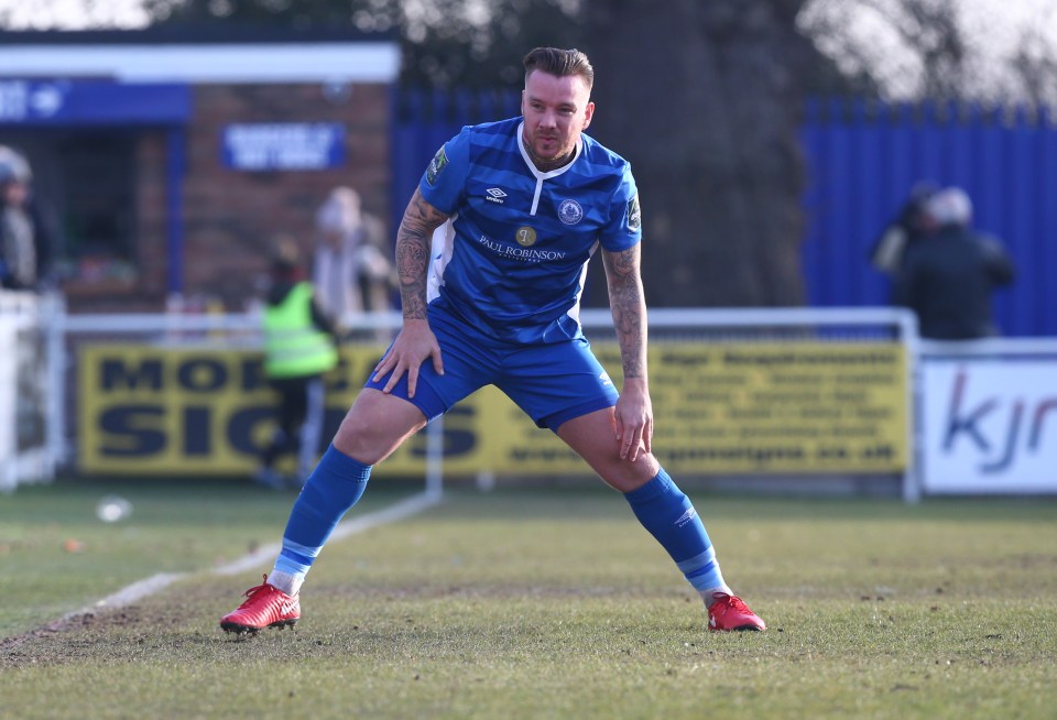  Billericay Town manager Jamie O'Hara had a goalkeeper emergency