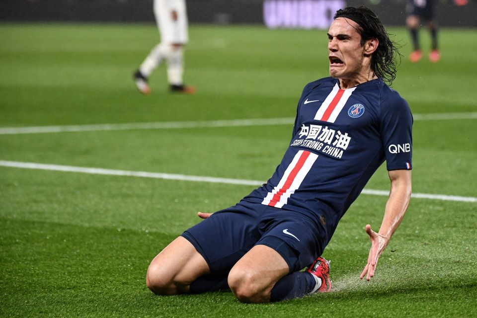  And he was shortly after joined by Edinson Cavani on a free transfer