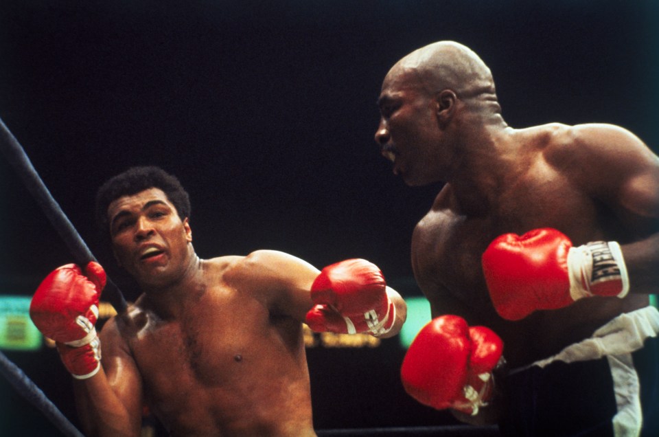  Earnie Shavers hit Muhammad Ali so hard his 'kinfolk felt it back in Africa'