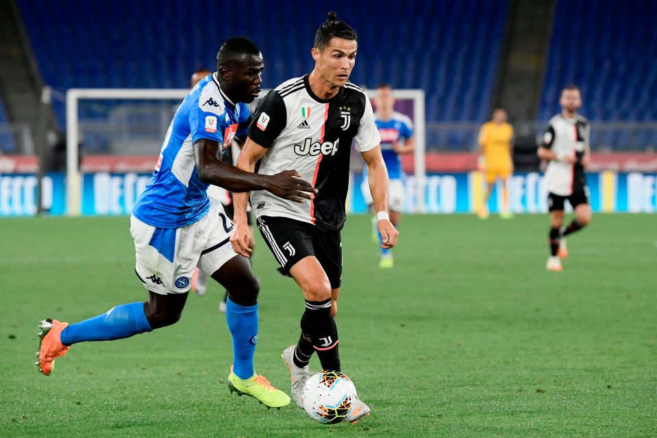  Koulibaly grapples with Juventus forward Cristiano Ronaldo
