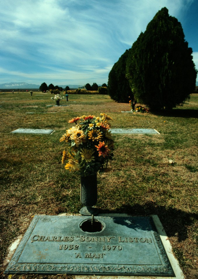 The stone at Liston's grave simply reads 'A Man'