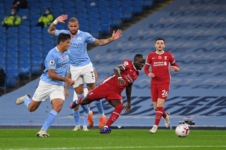  Walker clumsily tripped Mane in the box