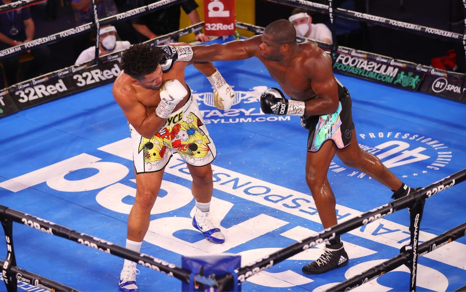  Dubois landed some bombs against Joyce