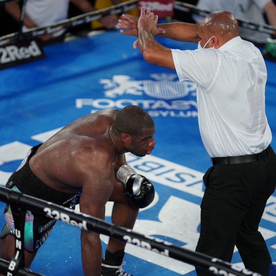  Dubois was criticised for taking a knee