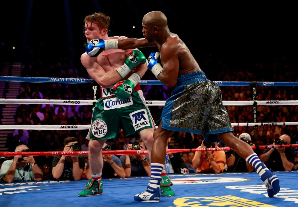 Mayweather Jr out-boxed Canelo to win by majority decision