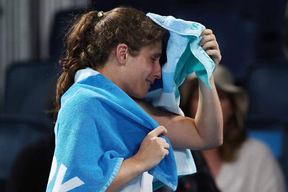  Konta's Aussie dream ended at the first stage