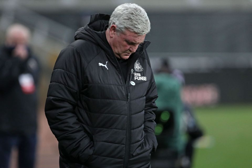  Bruce is under pressure at Newcastle and is now facing a dressing room revolt
