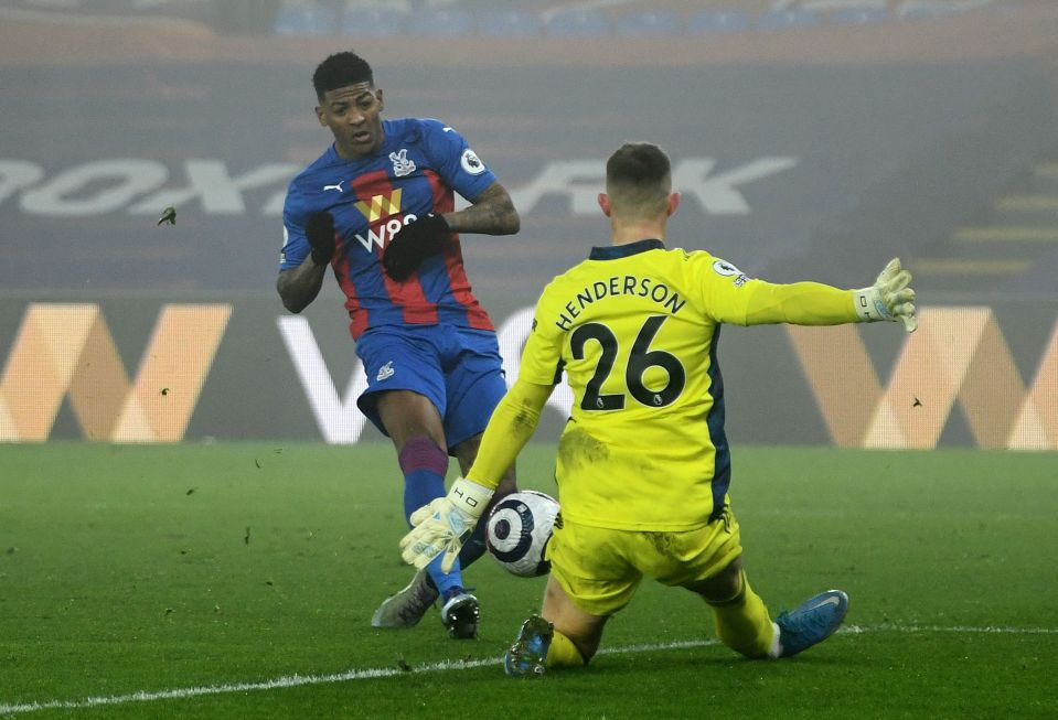 Dean Henderson in action for Manchester United against Crystal Palace last season