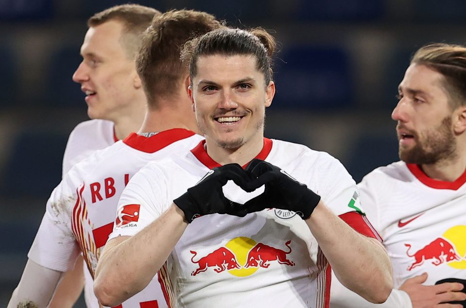 United need a midfielder, Rangnick signed Sabitzer twice, and he's currently struggling at Bayern Munich, this one seems a no-brainer