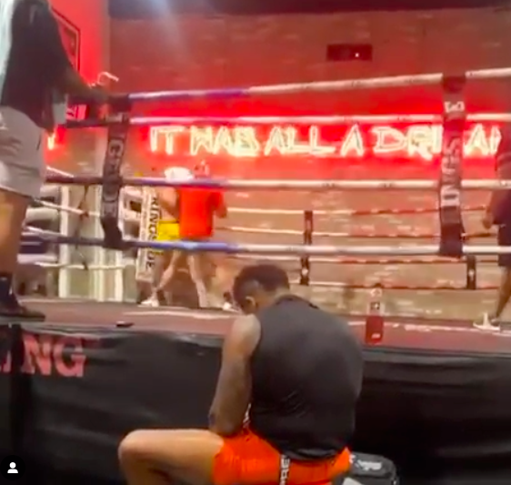 Perry took it to Paul footage form their sparring session