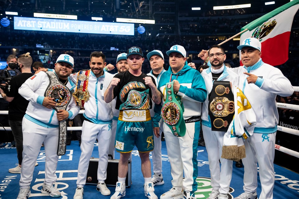 Canelo took home the belts, while Billy Joe left empty handed
