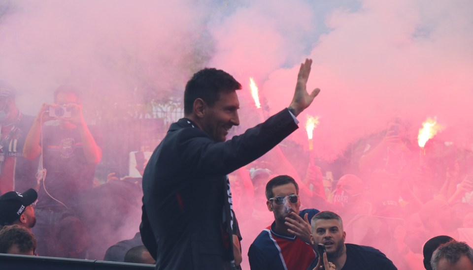 Messi was given an incredible reception by PSG supporters on Wednesday