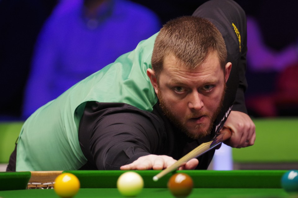 Allen edged to victory in the encounter, which was feisty to say the least