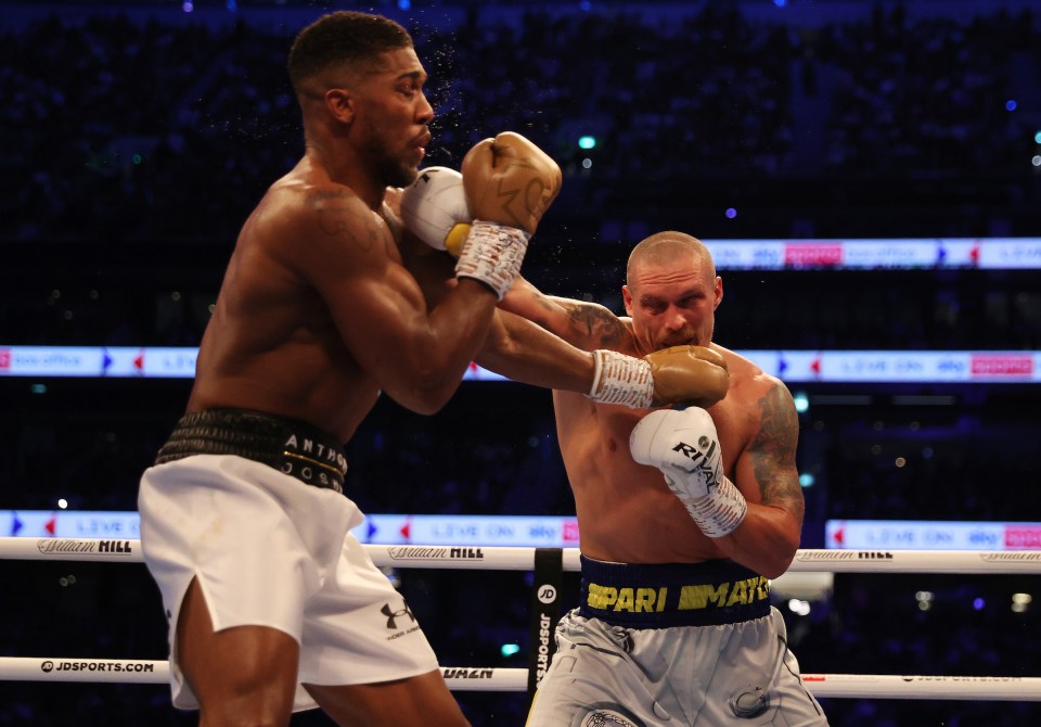 Usyk delivered a boxing masterclass to beat AJ