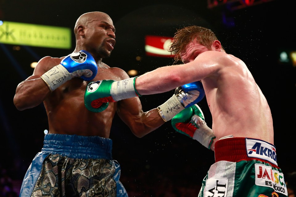 Mayweather showed his class in 2013 to school Canelo